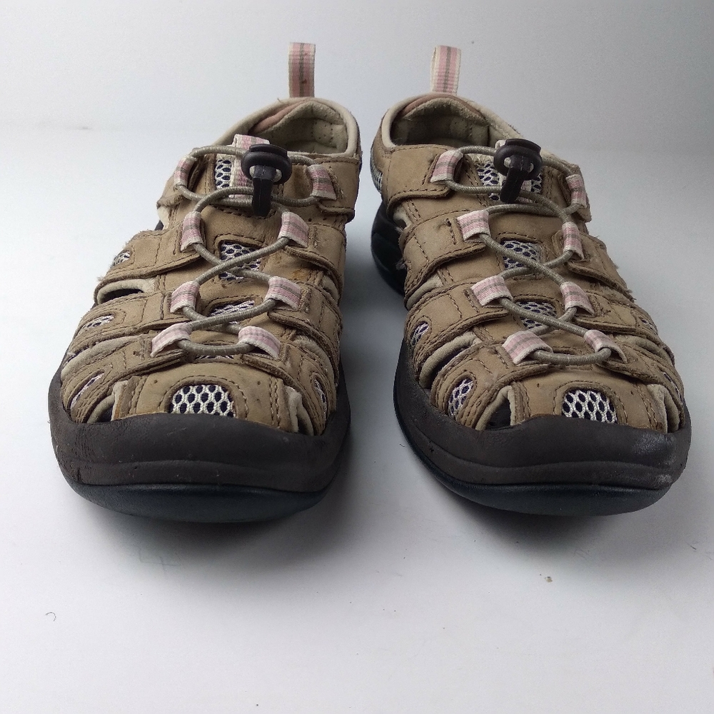 L L Bean hiking and water shoes pink and tan size 7 for women